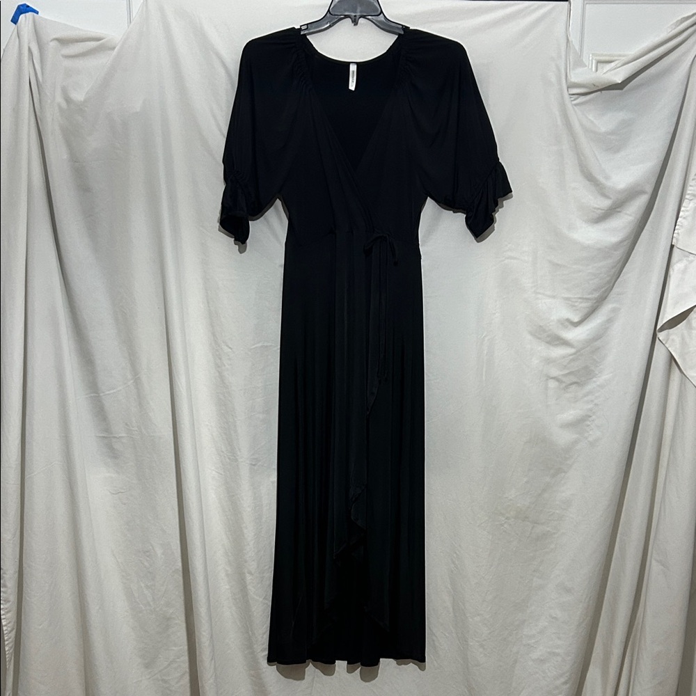 Emerald Black Maxi Dress